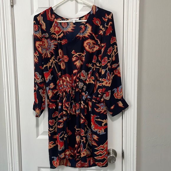 Patterned dress - Picture 2 of 5